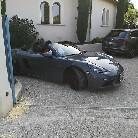 Demeure Marcel بيت للعطل *